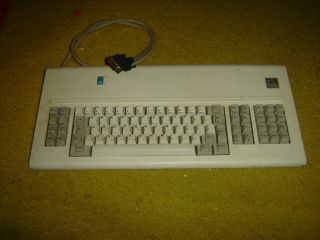 1 Rare Vintage Ibm Computer Keyboard Made In 1984 Number 5640987 Not