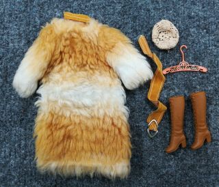 Vintage Barbie Doll 1971 " Fun Fur " 3434 Mattel Complete Hat Faux Fur Coat