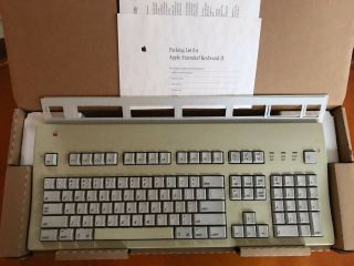 Apple Extended Keyboard II ADB in Factory Box Vintage Rare M3501 M0312 2