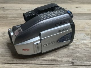 Panasonic PV - L452D Palmcorder VHS C Video Camera VHSC Tape Player Vintage 3