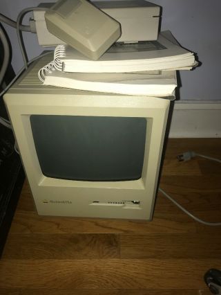 Vintage Apple Macintosh Mac Plus 1mb M0001a Computer