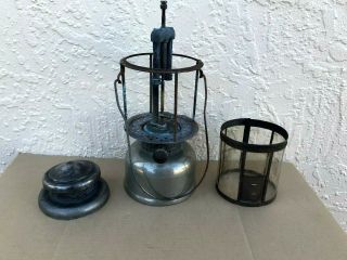 A Vintage Coleman Quick Lite Gas Lantern – Mica Shade 3