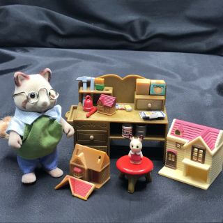 Calico Criiters Sylvanian Families The Toy Maker’s Set Raccoon Doll Flair RARE 2
