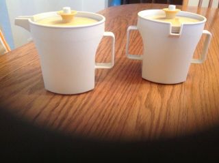 Vtg Plastic Tupperware Cream And Sugar Containers Creamer Coffee Tea Set