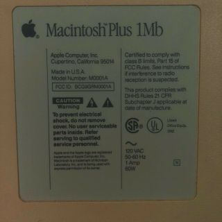 Vintage Apple Macintosh Plus 1Mb Model M0001A Computer 3