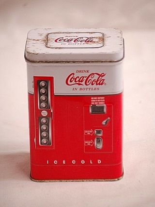 Vintage Style Coca Cola In Bottles Coke Vending Machine Red Tin Box W Hinged Lid