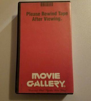 VINTAGE MOVIE GALLERY Video VHS Case 5 Night Rental W/ BABETTE ' S FEAST - RARE 2
