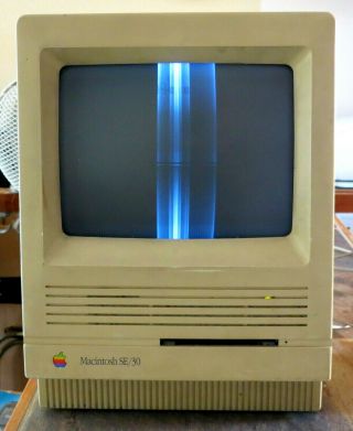 Apple Macintosh Se/30 Computer M5119,  M2980 Appledesign Keyboard,  Mouse Parts