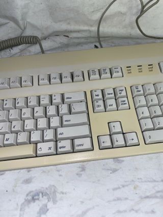 Apple ADB Extended Keyboard II Model M3501 3