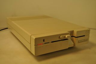 Commodore 1571 Disk Drive - Classic/rare/retro/vintage Tech - Powers On -