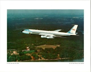 Vtg U.  S Air Force One Picture And Presidentail Napkain And Matches