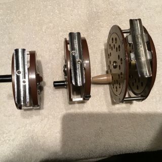 3 Mid - century VINTAGE WRIGHT MCGILL EAGLE CLAW FLY REELS LARGE & SMALL 3