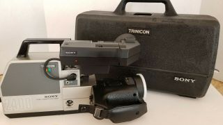 Vintage 1982 Sony Trinicon Hvc - 2400 Pro Video Camera W/case,  Sl - 2000 Recodr Tuner