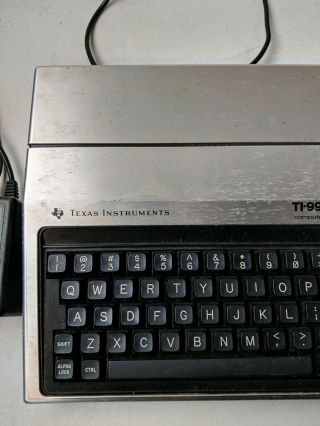 Vintage Texas Instruments TI - 99 / 4A Home Computer with power adapter 2