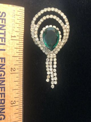 Brooch Holiday Christmas Vintage Emerald Green Color With Clear Crystals Dangle 3