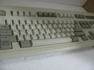 Vintage Focus Keyboard IBM AT XT SK - 8801 Lite - On 5 - pin din beige 2