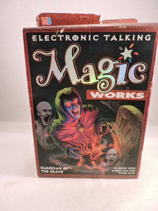 Vintage 1995 Milton Bradley Magic Guardian Of The Grave
