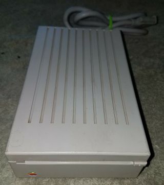 Apple Computer 3.  5 " External Floppy Disk Drive Model A9m0106