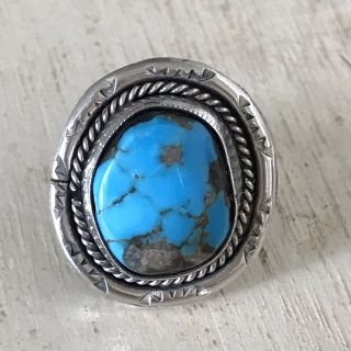 Vintage Navajo Sterling Silver Ring W/ Oval Turquoise Stone