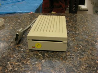 Vintage 1988 Apple 3.  5 " External Floppy Disk Drive Model A9m0106 Gg A24