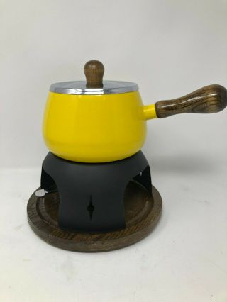 Vintage M Kamenstein Yellow Porcelain Enamel 2 Quart Fondue Pot Set