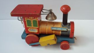 Vintage Fisher Price Wooden Pull String Toy Train Looky Chug Chug 161