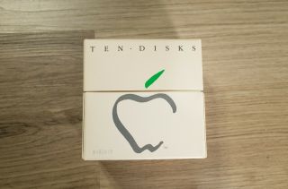 Vtg Apple Macintosh Picasso Logo 3.  5 