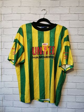 Manchester United 1990s Umbro Sharp Vintage Football Training Shirt Xl