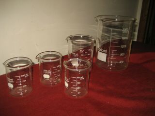 5 Vintage Pyrex Beakers Lab Glass 2000 500 200 See Listing Com