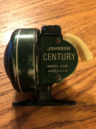 Johnson Century Model 100b Closed Faced Fishing Reel