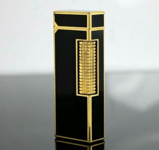 Vintage Dunhill Yellow Gold Plated Black Enamel Butane Flint Cigarette Lighter