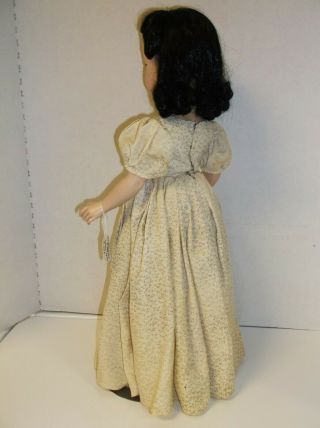 Vintage Madame Alexander 21 inch Snow White in dress 2