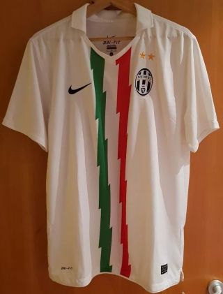 Juventus White Vintage Authentic Nike Away Shirt 2010/11