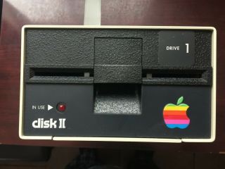 Apple Computer Disk Ii 5.  25 Floppy Drive A2m0003,  & 725764