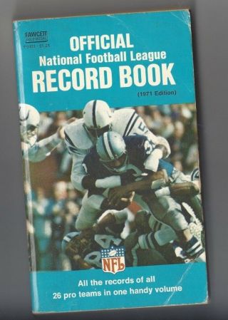 1971 Official Nfl Record Book Baltimore Colts V Dallas Cowboys On Cover