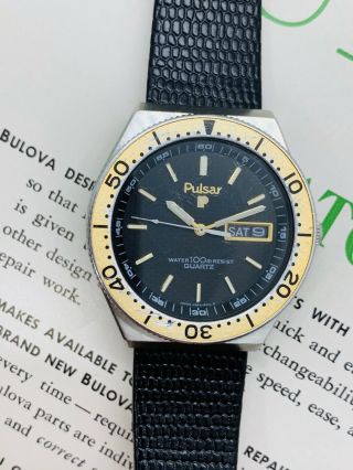 Mens Vintage Pulsar 100 Meter Divers Watch,  Two Tone,  Y563 - 603h,  Cool 