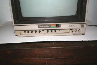 Commodore 1702 Color Monitor 2