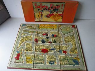 Rare Vintage Geographia Ltd - Safety First - Highway Code Map Board Game