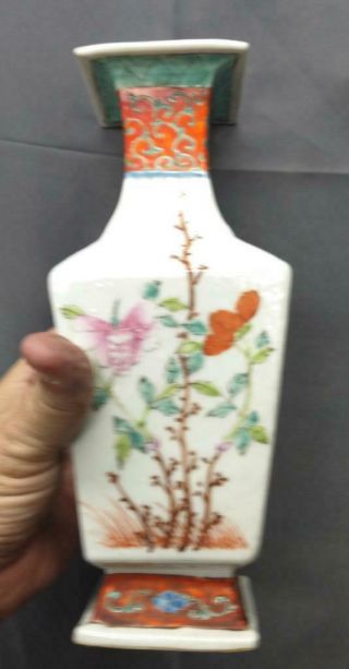 Old Antique Chinese Famille Rose Hand Painted Pottery Porcelain Vase Urn Flowers