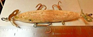 pre - 1910 THE EXPERT wooden minnow milky eyes Keeling or F.  C.  Woods unique hooks 2