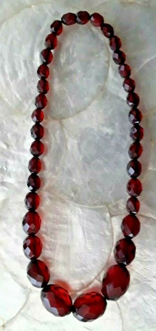 Vintage 1930s Art Deco Bakelite Cherry Amber Bead Necklace 16 " (41cm) 28 Grams
