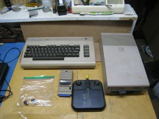 Vintage Commodore 64 Computer 1541 Floppy Disk Drive W/ Keyboard - Parts Only