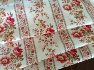 Lovely Antique French Floral Printed Fabric Cotton Upholstery 19th Century 2
