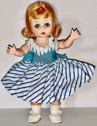 Vintage Madame Alexander Doll In 1958 WENDY ' S MORNING DRESS,  546 BKW 3