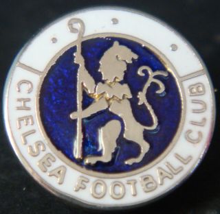Chelsea Fc Rare Vintage Club Crest Type Badge Brooch Pin In Gilt 16mm Dia