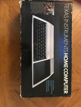 Texas Instruments Ti - 99/4a Model Phc004a Vtg Computer Console Power Cord & Box