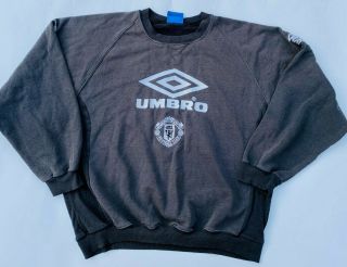 Vintage Umbro Retro Manchester United Fc Sharp Embroidered Sweatshirt Xl Grey