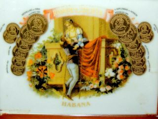 Collectible Romeo Y Julieta Habana Cigar Ashtray with Gold Leaf. 3