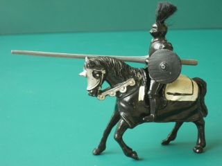 Timpo Ivanhoe (the Black Knight) In Armour - Rare Vintage Lead (b)