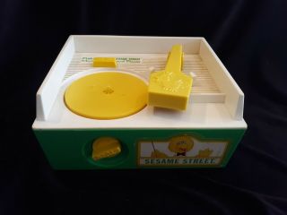 Vintage Fisher Price Sesame Street Record Player W 5 Records Ec Complete
